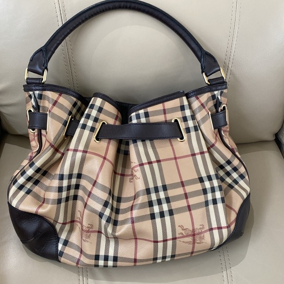 Burberry Haymarket  Nova Check Medium Hobo Handbag - Picture 6 of 16